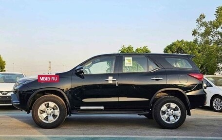 Toyota Fortuner II, 2025 год, 4 550 000 рублей, 4 фотография