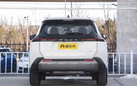 Toyota RAV4, 2026 год, 4 220 000 рублей, 6 фотография
