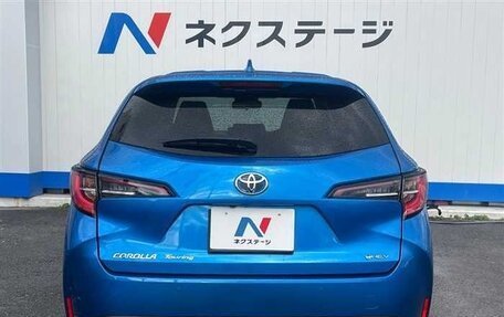 Toyota Corolla, 2024 год, 1 600 000 рублей, 8 фотография