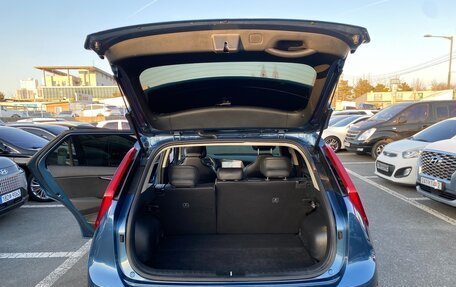 KIA Niro, 2023 год, 1 780 013 рублей, 5 фотография