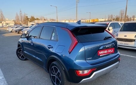 KIA Niro, 2023 год, 1 780 013 рублей, 3 фотография