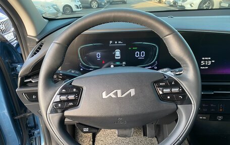 KIA Niro, 2023 год, 1 780 013 рублей, 8 фотография