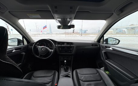 Volkswagen Tiguan II, 2019 год, 3 050 000 рублей, 7 фотография