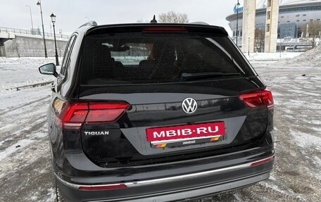 Volkswagen Tiguan II, 2019 год, 3 050 000 рублей, 6 фотография