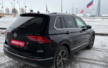 Volkswagen Tiguan II, 2019 год, 3 050 000 рублей, 3 фотография