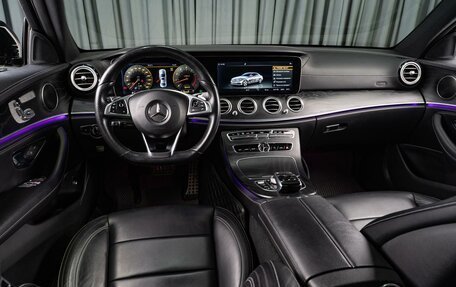 Mercedes-Benz E-Класс, 2017 год, 4 279 000 рублей, 10 фотография