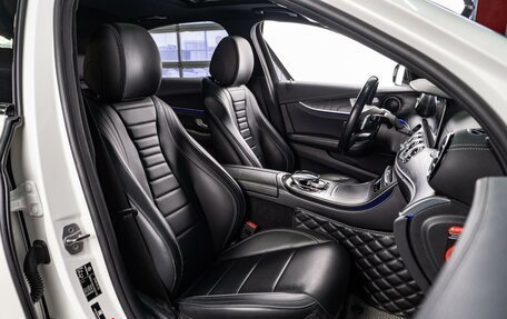 Mercedes-Benz E-Класс, 2017 год, 4 279 000 рублей, 12 фотография