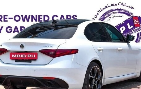 Alfa Romeo Giulia II, 2022 год, 6 650 999 рублей, 3 фотография