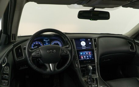 Infiniti Q50 I рестайлинг, 2015 год, 1 879 050 рублей, 6 фотография