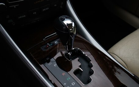 Lexus IS II рестайлинг 2, 2011 год, 2 150 000 рублей, 16 фотография