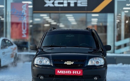 Chevrolet Niva I рестайлинг, 2016 год, 799 000 рублей, 2 фотография