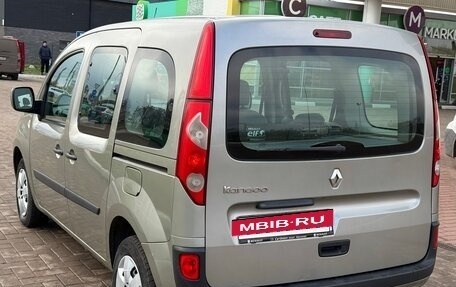 Renault Kangoo II рестайлинг, 2008 год, 820 000 рублей, 3 фотография