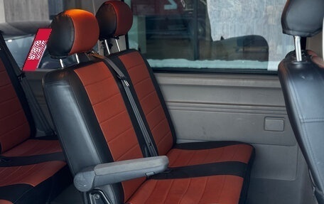 Volkswagen Caravelle T5, 2013 год, 1 520 000 рублей, 15 фотография