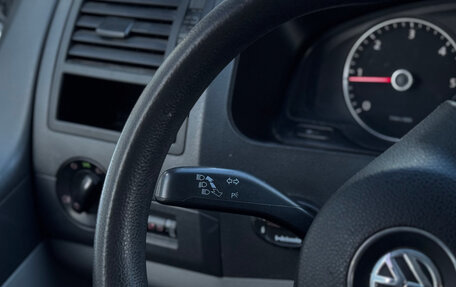 Volkswagen Caravelle T5, 2013 год, 1 520 000 рублей, 29 фотография