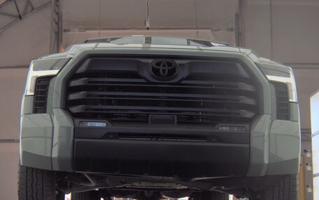 Toyota Tundra, 2024 год, 7 500 000 рублей, 3 фотография