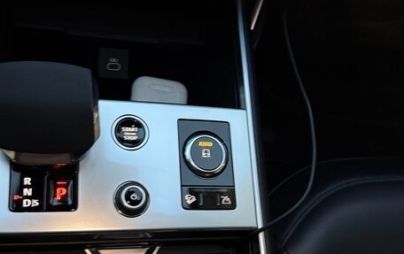 Land Rover Range Rover IV рестайлинг, 2022 год, 14 800 000 рублей, 14 фотография