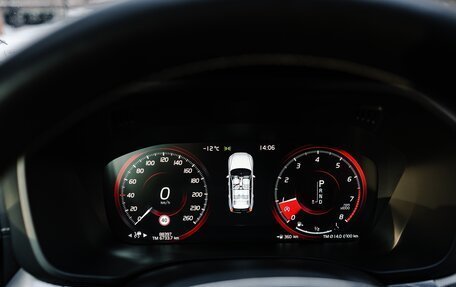 Volvo XC60 II, 2020 год, 4 700 000 рублей, 7 фотография