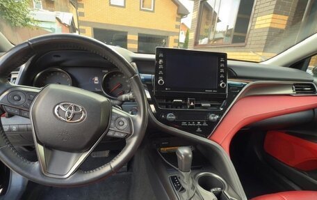 Toyota Camry, 2021 год, 3 100 000 рублей, 7 фотография