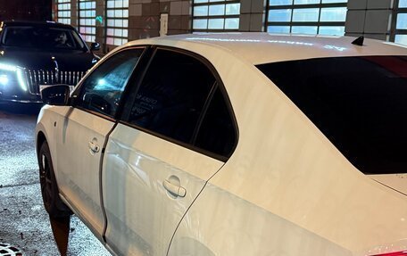 Skoda Rapid I, 2014 год, 700 000 рублей, 7 фотография