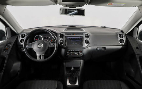 Volkswagen Tiguan I, 2014 год, 1 099 000 рублей, 10 фотография