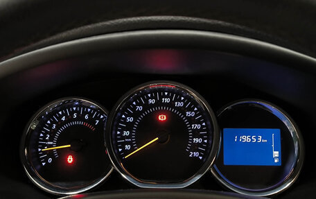 Renault Sandero II рестайлинг, 2016 год, 799 000 рублей, 16 фотография