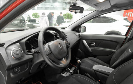 Renault Sandero II рестайлинг, 2016 год, 799 000 рублей, 20 фотография