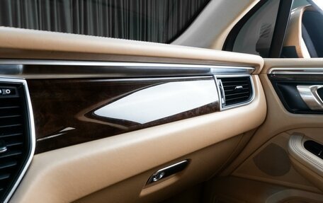 Porsche Macan I рестайлинг, 2014 год, 2 799 000 рублей, 27 фотография