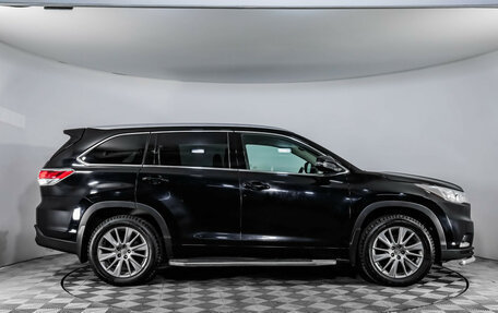 Toyota Highlander III, 2014 год, 2 599 000 рублей, 4 фотография