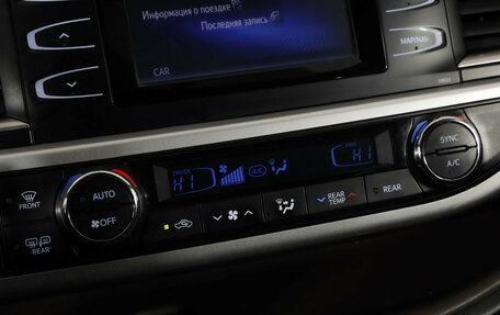 Toyota Highlander III, 2014 год, 2 599 000 рублей, 16 фотография