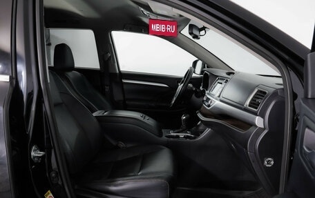 Toyota Highlander III, 2014 год, 2 599 000 рублей, 25 фотография