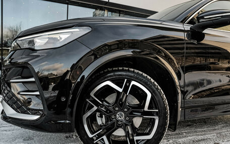 Volkswagen Tiguan, 2024 год, 4 699 000 рублей, 3 фотография