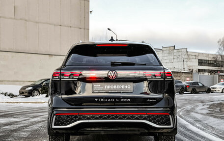 Volkswagen Tiguan, 2024 год, 4 699 000 рублей, 8 фотография