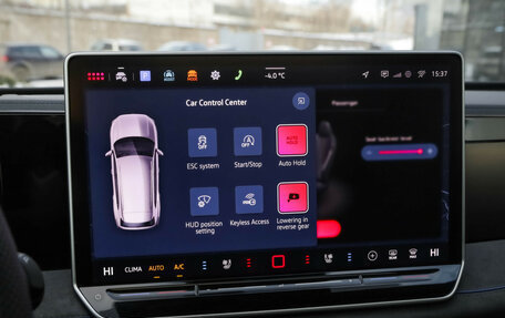 Volkswagen Tiguan, 2024 год, 4 699 000 рублей, 18 фотография