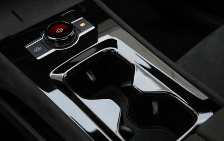 Volkswagen Tiguan, 2024 год, 4 699 000 рублей, 22 фотография