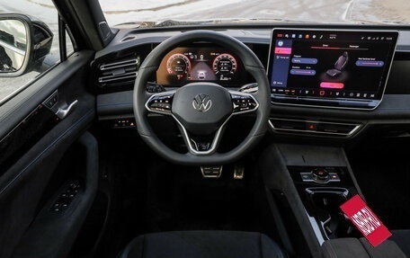 Volkswagen Tiguan, 2024 год, 4 699 000 рублей, 13 фотография