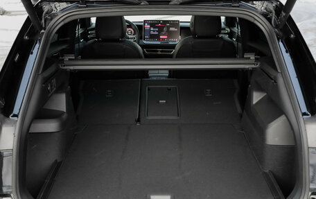 Volkswagen Tiguan, 2024 год, 4 699 000 рублей, 38 фотография