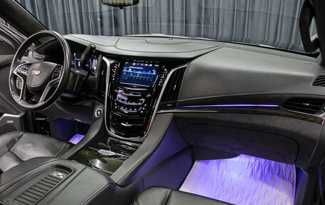 Cadillac Escalade IV, 2020 год, 7 490 000 рублей, 12 фотография