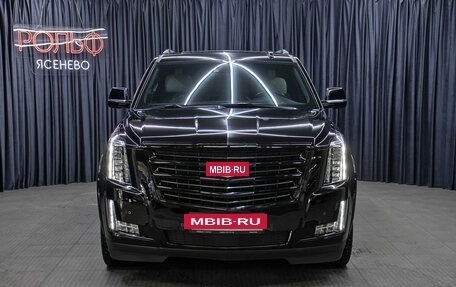 Cadillac Escalade IV, 2020 год, 7 490 000 рублей, 2 фотография