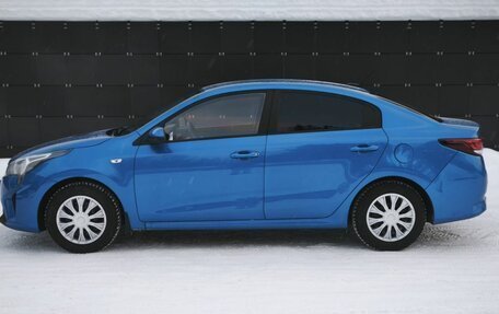 KIA Rio IV, 2021 год, 1 399 000 рублей, 6 фотография