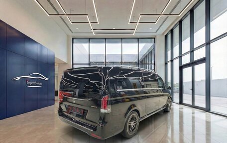 Mercedes-Benz V-Класс, 2025 год, 12 450 000 рублей, 1 фотография