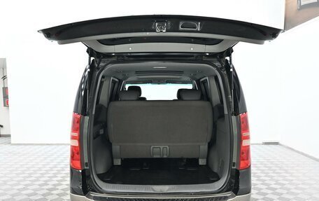 Hyundai Grand Starex Grand Starex I рестайлинг 2, 2010 год, 1 095 000 рублей, 13 фотография