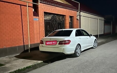 Mercedes-Benz E-Класс, 2011 год, 1 850 000 рублей, 7 фотография