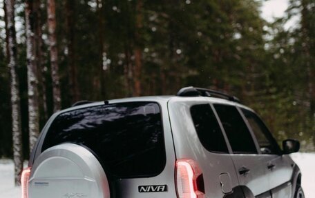 Chevrolet Niva I рестайлинг, 2014 год, 600 000 рублей, 4 фотография