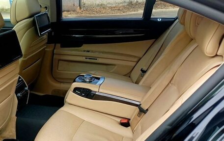BMW 7 серия, 2013 год, 2 300 000 рублей, 7 фотография