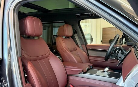 Land Rover Range Rover IV рестайлинг, 2025 год, 23 900 000 рублей, 8 фотография