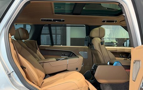 Land Rover Range Rover IV рестайлинг, 2025 год, 27 500 000 рублей, 12 фотография