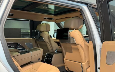 Land Rover Range Rover IV рестайлинг, 2025 год, 27 500 000 рублей, 14 фотография