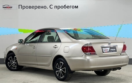 Toyota Camry V40, 2004 год, 620 000 рублей, 5 фотография