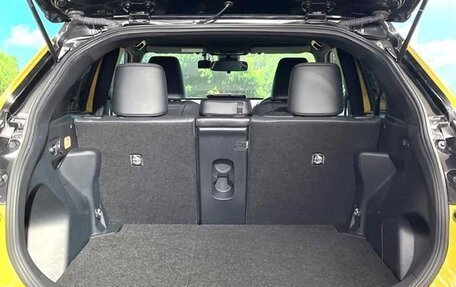 Toyota Yaris Cross, 2023 год, 1 450 000 рублей, 11 фотография