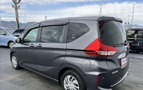 Honda Freed II, 2017 год, 1 190 000 рублей, 6 фотография